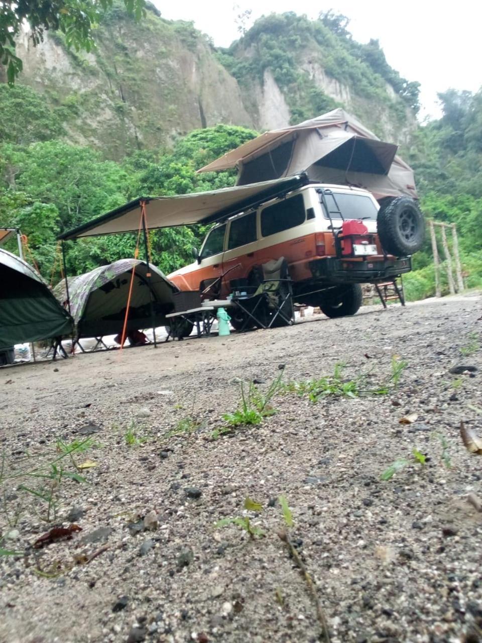 Tapian Ratu Camp Real Bukittinggi Exterior photo